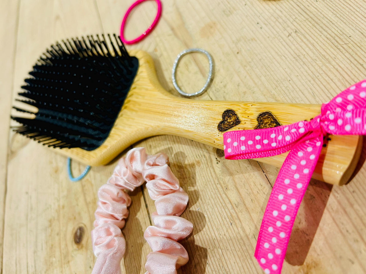 Personalised personalised hairbrush