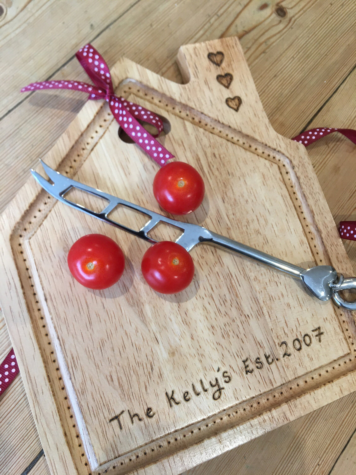 New Home / Anniversary chopping / cheese board