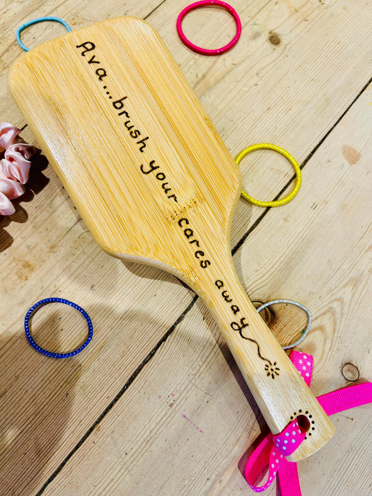 Personalised personalised hairbrush