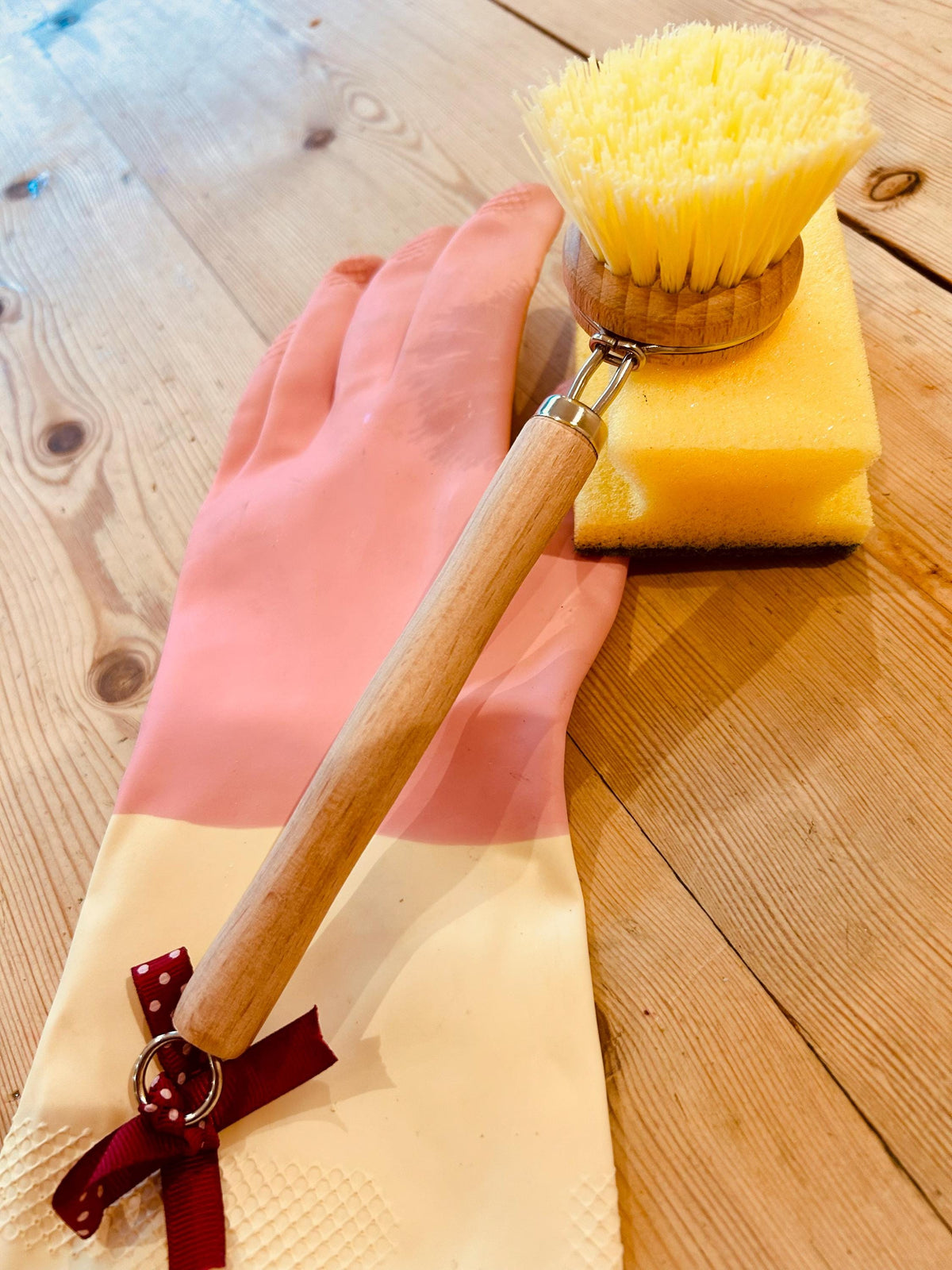 Personalised pot washing spring clean hand brush