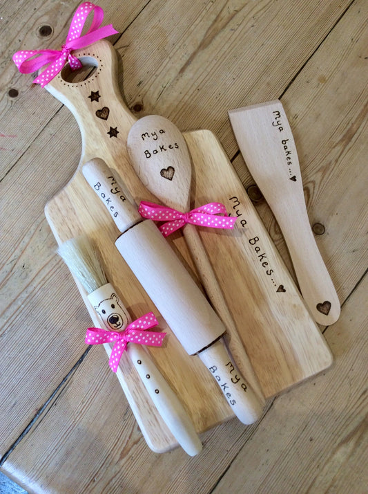 Bigger kid personalised cooking / baking set - 7-10 year olds