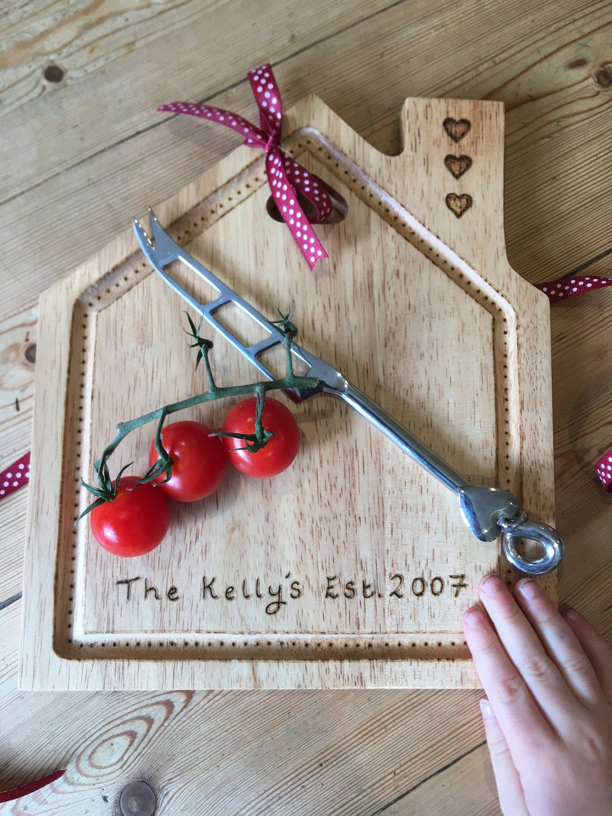 New Home / Anniversary chopping / cheese board